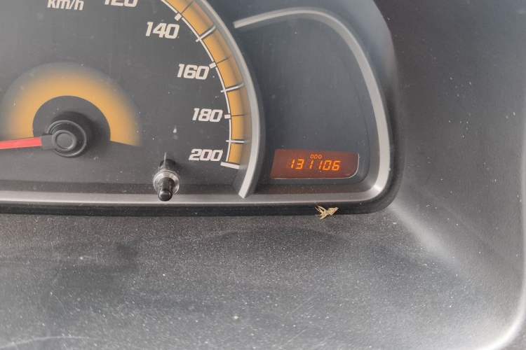 Used Chevrolet Sail 2013 Sedan 1.4L Manual Elegance Edition Odometer Close Up