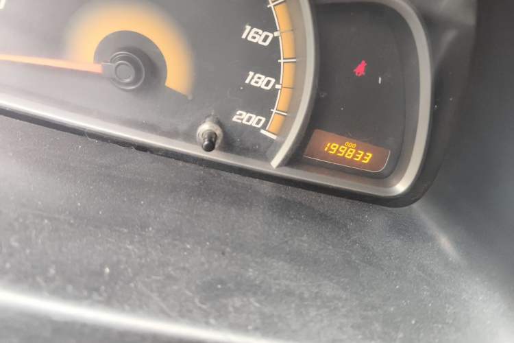 Used Chevrolet Sail 2013 Sedan 1.2L Manual Fashion Edition Odometer Close Up