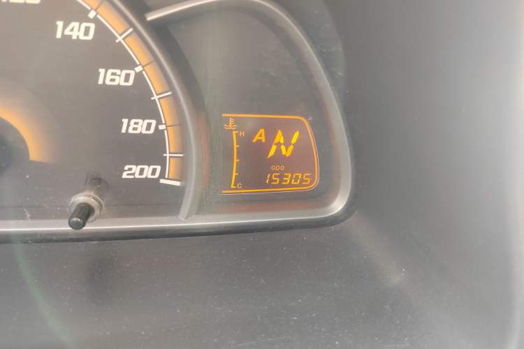 Used Chevrolet Sail 2013 Sedan 1.2L AMT Ideal Edition Odometer Close Up
