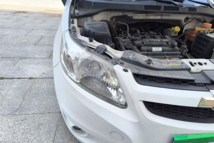 Used Chevrolet Sail 2013 Hatchback 1.4L Manual Enjoyment Edition Right Front Headlight