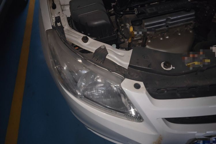 Used Chevrolet Sail 2013 Sedan 1.2L AMT Ideal Edition Right Front Headlight