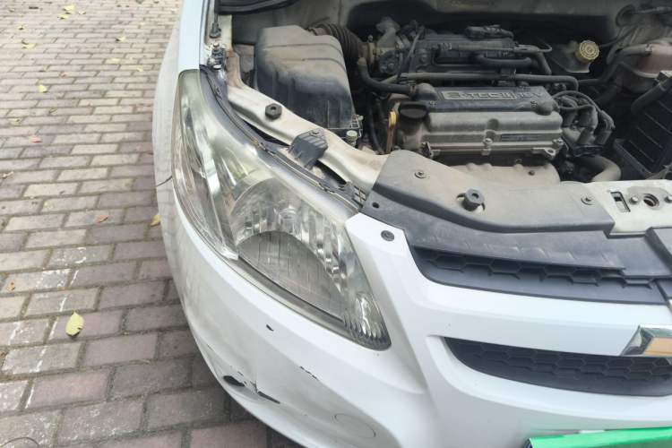 Used Chevrolet Sail 2013 Sedan 1.2L Manual Fashion Edition Right Front Headlight