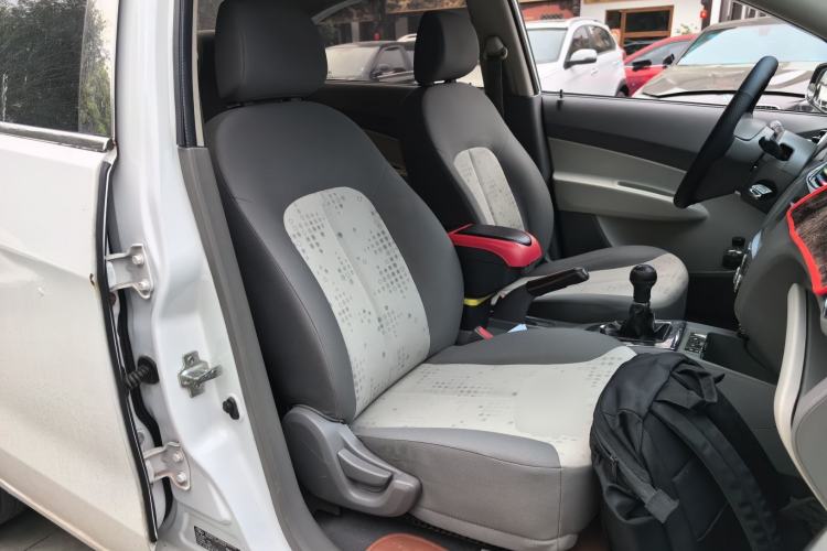 Used Chevrolet Sail 2013 Sedan 1.2L Manual Fashionable Happiness Edition Right Front Seat