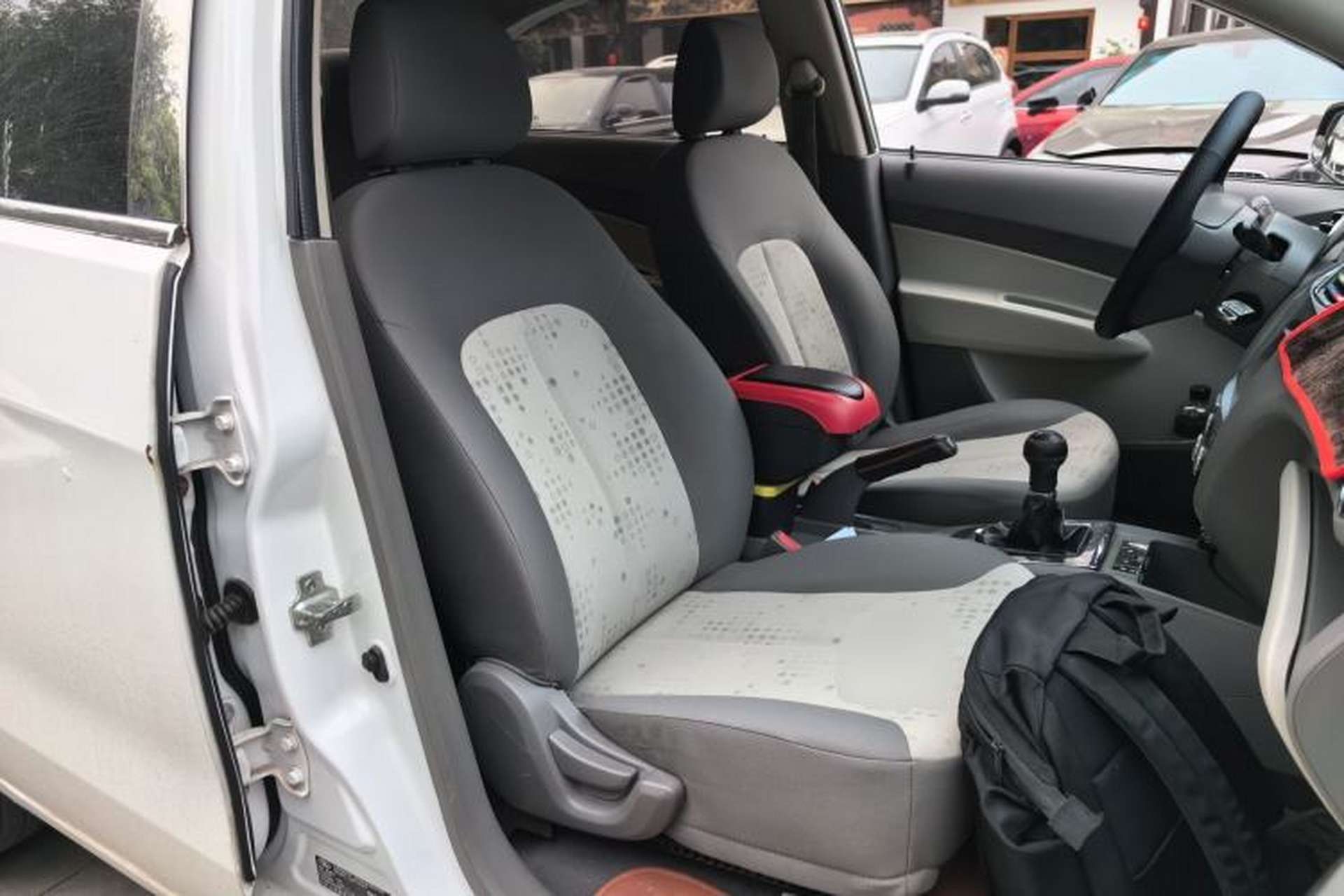 Used Chevrolet Sail 2013 Sedan 1.2L Manual Fashionable Happiness Edition Right Front Seat