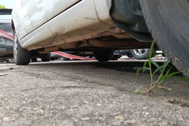 Used Chevrolet Sail 2013 Sedan 1.2L Manual Warm Edition Right Side Sill