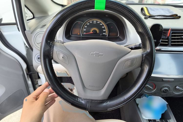 Used Chevrolet Sail 2013 Hatchback 1.4L Manual Enjoyment Edition Steering Wheel