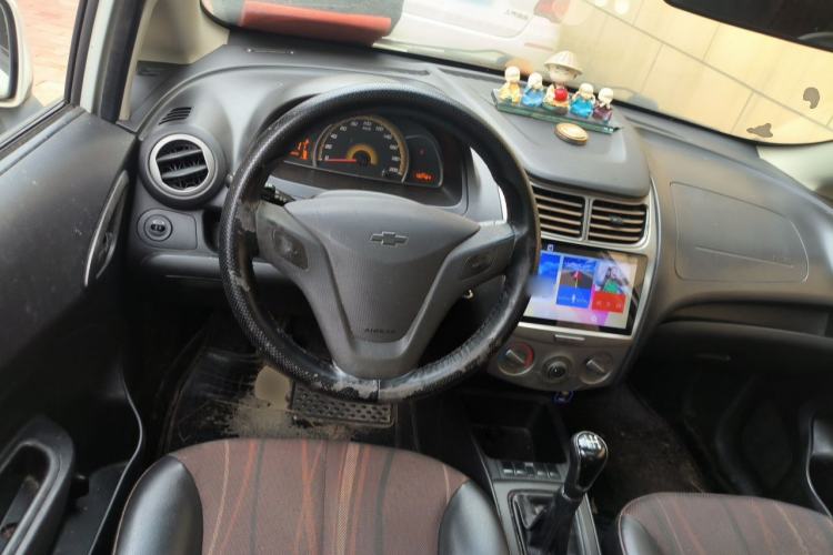 Used Chevrolet Sail 2013 Sedan 1.4L Manual - Youyi Happiness Edition Steering Wheel