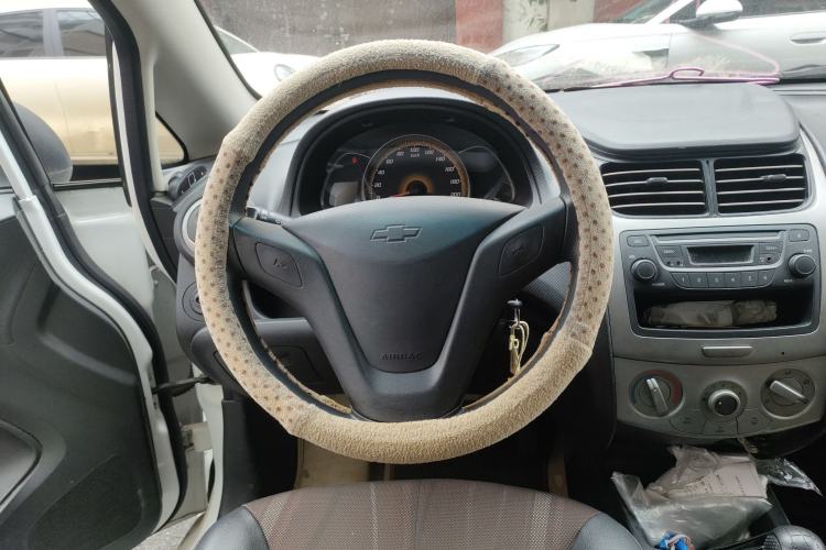 Used Chevrolet Sail 2013 Sedan 1.2L Manual Fashionable Happiness Edition Steering Wheel