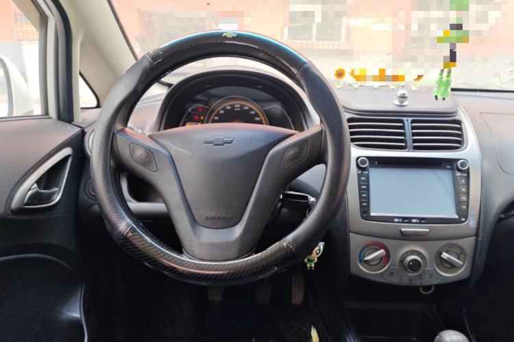 Used Chevrolet Sail 2013 Sedan 1.4L Manual - Youyi Happiness Edition Steering Wheel