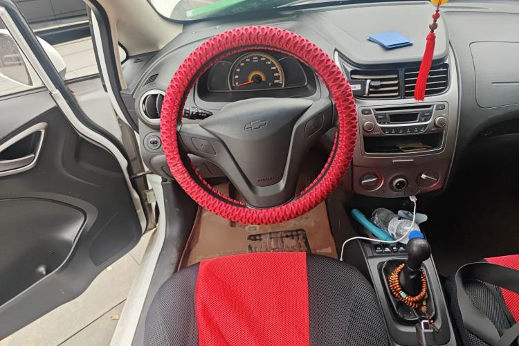 Used Chevrolet Sail 2013 Sedan 1.4L Manual - Youyi Happiness Edition Steering Wheel