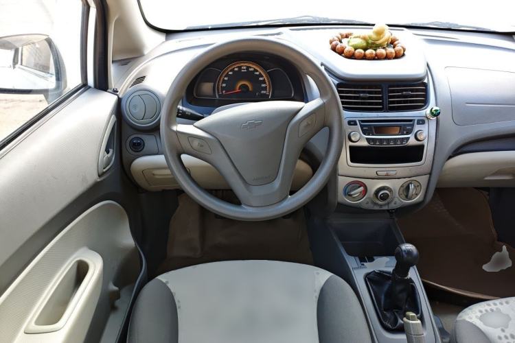 Used Chevrolet Sail 2013 Sedan 1.2L Manual Fashion Edition Steering Wheel