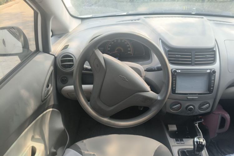Used Chevrolet Sail 2013 Sedan 1.2L Manual Fashion Edition Steering Wheel