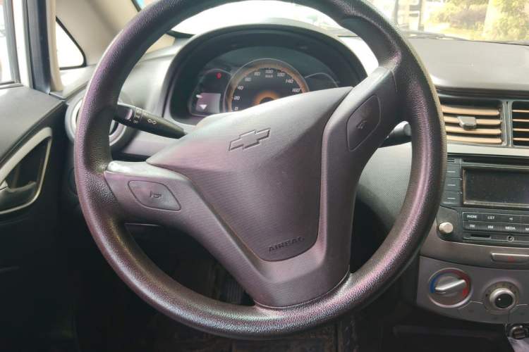 Used Chevrolet Sail 2013 Sedan 1.2L Manual Ideal Edition Steering Wheel