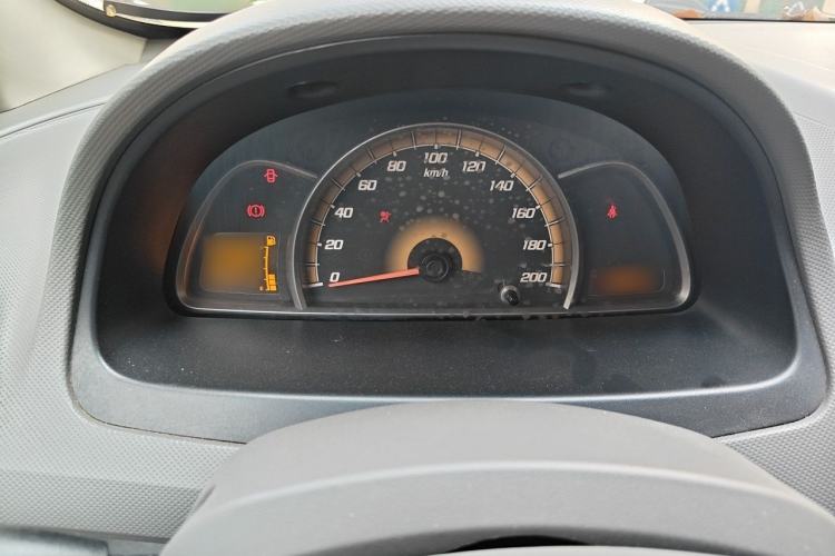 Used Chevrolet Sail 2013 Sedan 1.2L Manual Fashion Edition Steering Wheel