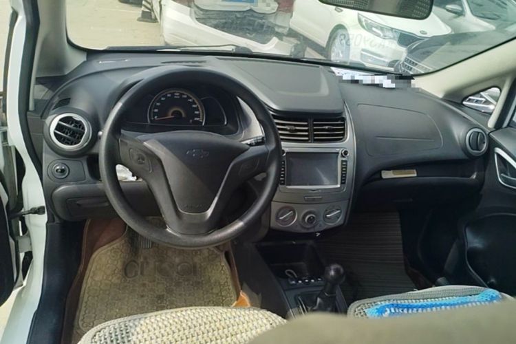 Used Chevrolet Sail 2013 Sedan 1.4L Manual - Youyi Happiness Edition Steering Wheel