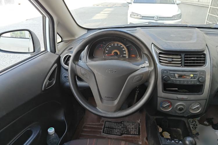 Used Chevrolet Sail 2013 Sedan 1.2L Manual Fashionable Happiness Edition Steering Wheel