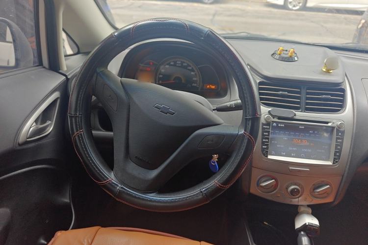 Used Chevrolet Sail 2013 Sedan 1.2L Manual Fashionable Happiness Edition Steering Wheel