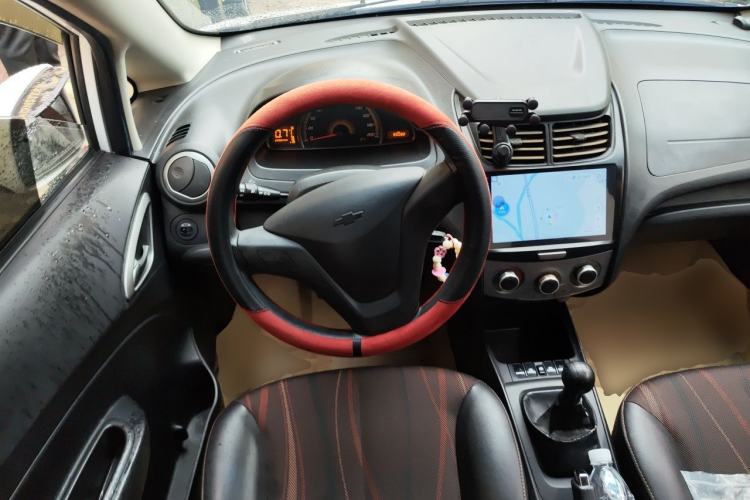 Used Chevrolet Sail 2013 Sedan 1.4L Manual Happiness Edition II Steering Wheel