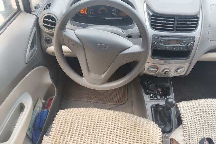 Used Chevrolet Sail 2013 Sedan 1.2L Manual Fashionable Happiness Edition Steering Wheel