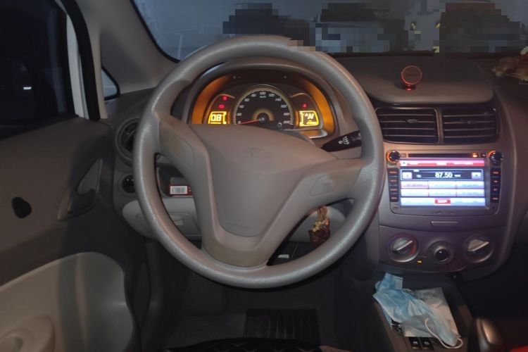 Used Chevrolet Sail 2013 Sedan 1.2L AMT Ideal Edition Steering Wheel