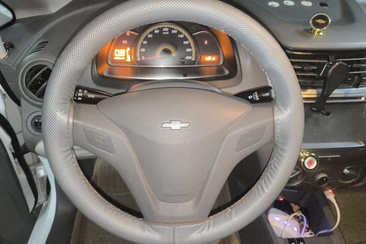 Used Chevrolet Sail 2013 Sedan 1.2L Manual Fashion Edition Steering Wheel
