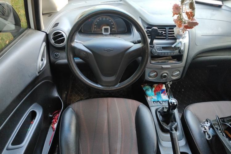 Used Chevrolet Sail 2013 Sedan 1.2L Manual Fashion Edition Steering Wheel