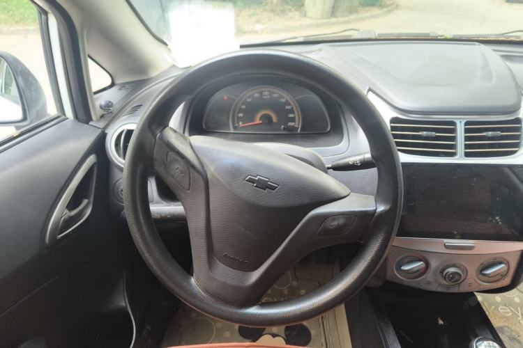 Used Chevrolet Sail 2013 Sedan 1.2L Manual Fashion Edition Steering Wheel