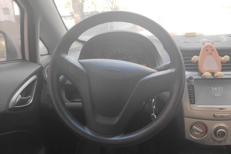 Used Chevrolet Sail 2013 Sedan 1.4L Manual Ideal Happiness Edition Steering Wheel