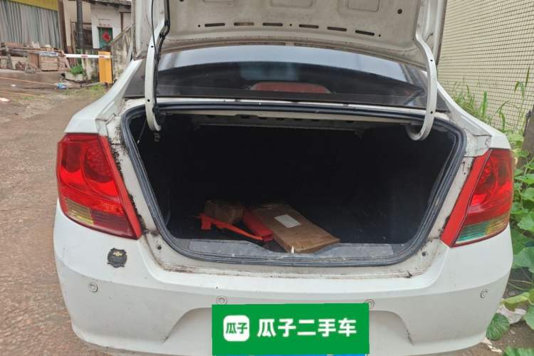 Used Chevrolet Sail 2013 Sedan 1.2L AMT Ideal Edition Trunk