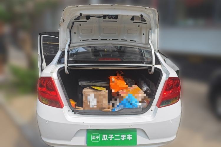 Used Chevrolet Sail 2013 Sedan 1.2L Manual Fashionable Happiness Edition Trunk