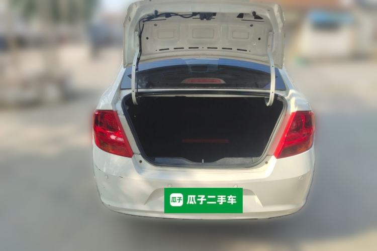 Used Chevrolet Sail 2013 Sedan 1.2L Manual Warm Edition Trunk