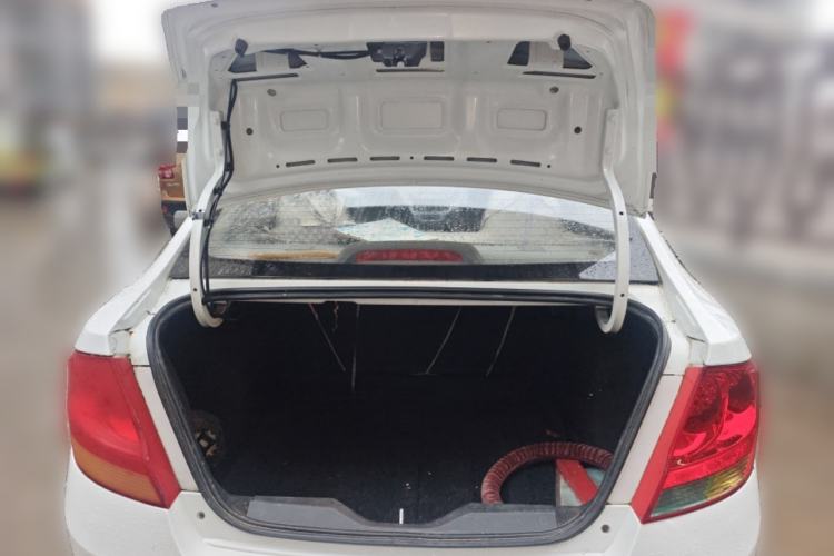 Used Chevrolet Sail 2013 Sedan 1.2L AMT Ideal Edition Trunk