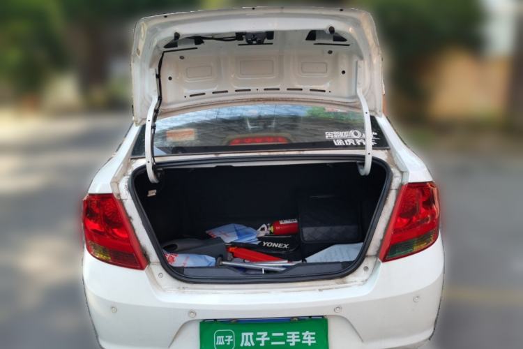 Used Chevrolet Sail 2013 Sedan 1.2L Manual Fashionable Happiness Edition Trunk