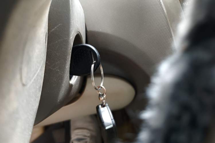 Used Chevrolet Sail 2013 Sedan 1.2L Manual Fashion Edition Vehicle Key