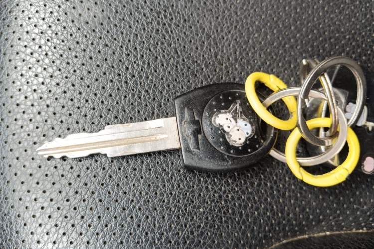 Used Chevrolet Sail 2013 Sedan 1.2L Manual Fashion Edition Vehicle Key