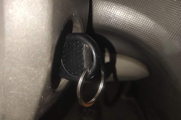 Used Chevrolet Sail 2013 Sedan 1.2L Manual Fashion Edition Vehicle Key