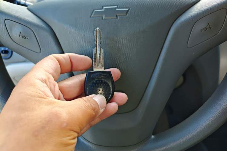 Used Chevrolet Sail 2013 Sedan 1.2L Manual Fashion Edition Vehicle Key