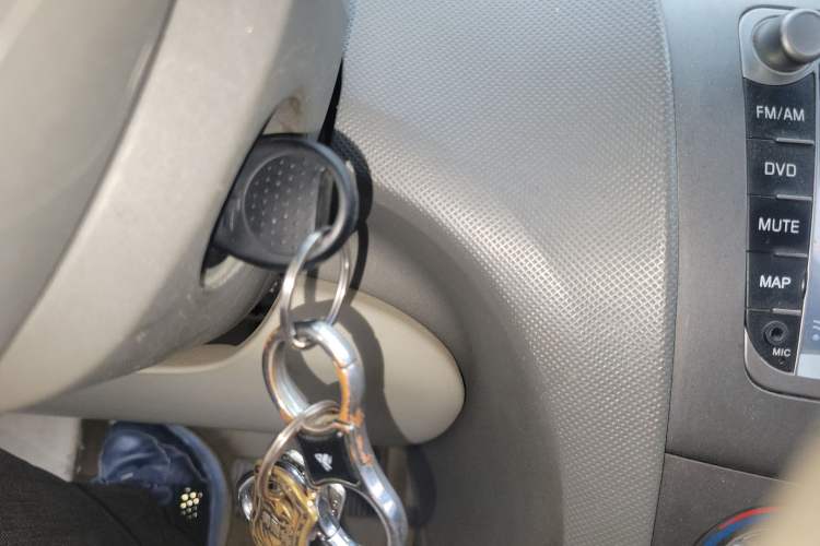 Used Chevrolet Sail 2013 Hatchback 1.2L Manual Ideal Edition Vehicle Key