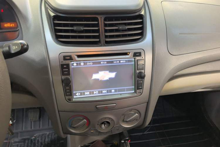 Used Chevrolet Sail 2013 Sedan 1.2L Manual Fashionable Happiness Edition Audio And AC Panel