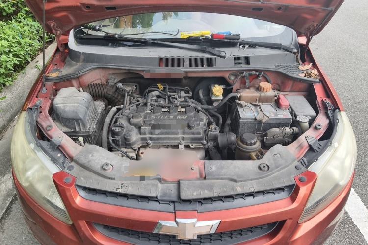 Used Chevrolet Sail 2013 Sedan 1.4L AMT Enjoy Edition Engine Bay