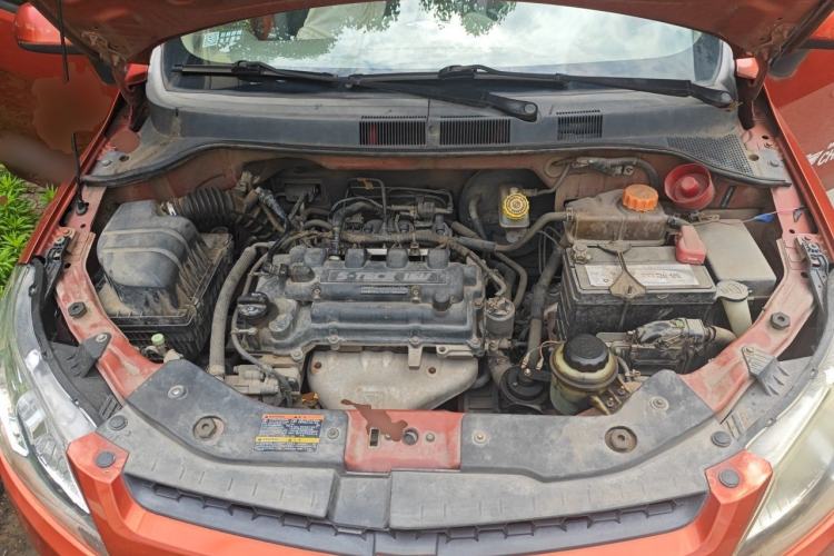 Used Chevrolet Sail 2013 Sedan 1.4L AMT Enjoy Edition Engine Bay
