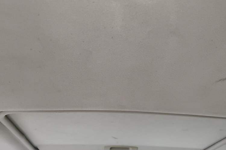 Used Chevrolet Sail 2013 Sedan 1.4L AMT Enjoy Edition Headliner