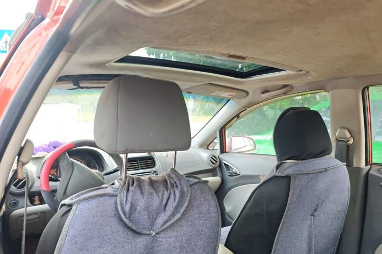 Used Chevrolet Sail 2013 Sedan 1.4L Manual Elegance Edition Headliner