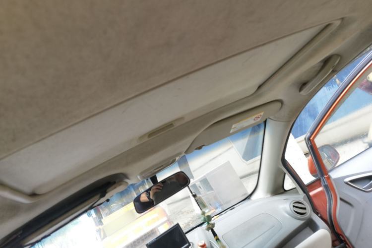Used Chevrolet Sail 2013 Sedan 1.4L Manual Elegance Edition Headliner