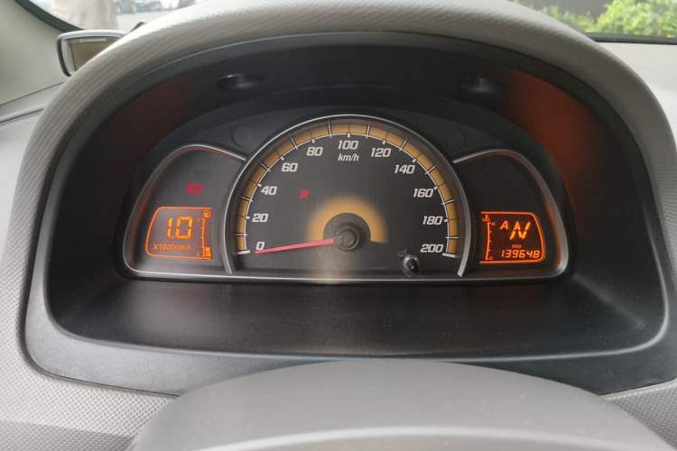 Used Chevrolet Sail 2013 Sedan 1.4L AMT Enjoy Edition Instrument Cluster