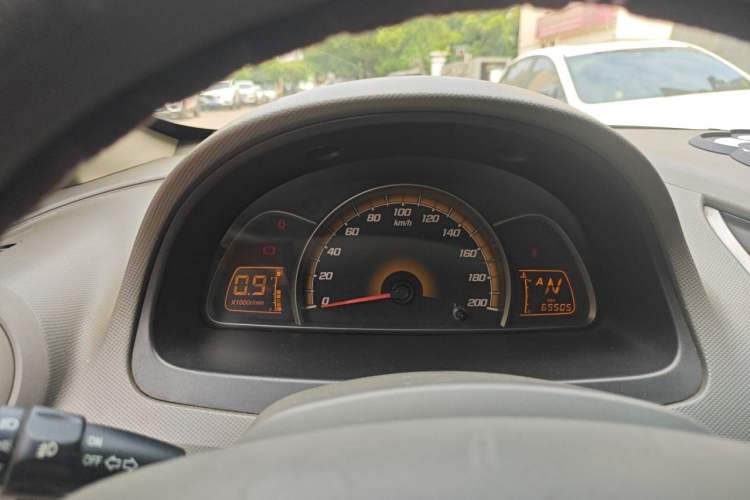 Used Chevrolet Sail 2013 Sedan 1.4L AMT Enjoy Edition Instrument Cluster