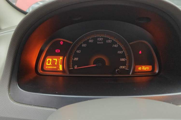 Used Chevrolet Sail 2013 Sedan 1.4L Manual Happiness Edition II Instrument Cluster