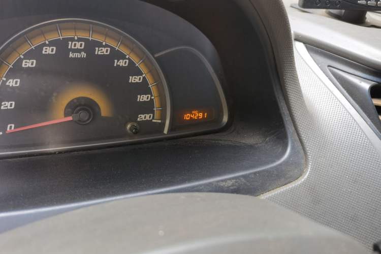 Used Chevrolet Sail 2013 Sedan 1.4L Manual Elegance Edition Odometer Close Up
