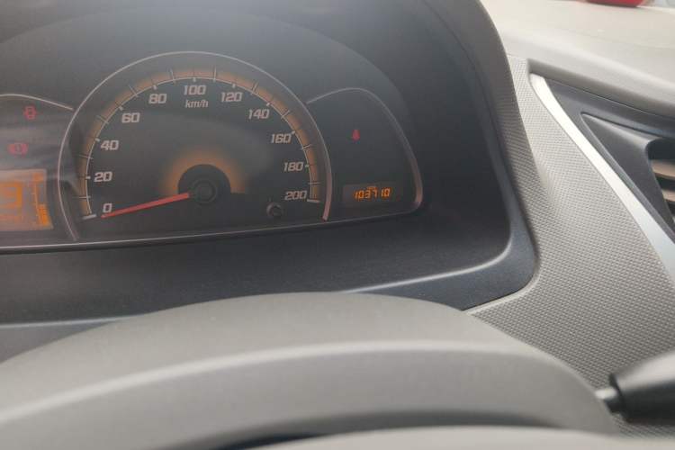 Used Chevrolet Sail 2013 Sedan 1.2L Manual Fashionable Happiness Edition Odometer Close Up