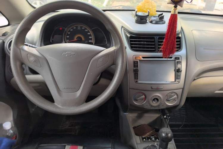 Used Chevrolet Sail 2013 Sedan 1.2L Manual Fashionable Happiness Edition Steering Wheel